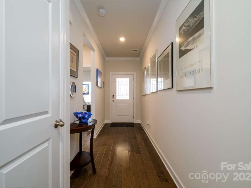 4321 Duplin Drive, Charlotte, NC 28214.  MLS# CAR4224974, YatesRealty ID 11776. 