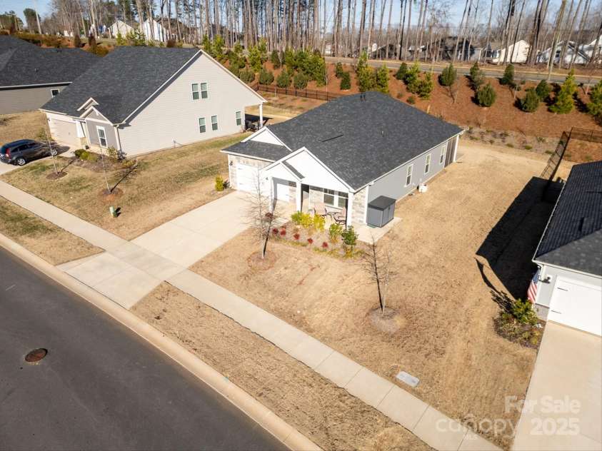 4321 Duplin Drive, Charlotte, NC 28214.  MLS# CAR4224974, YatesRealty ID 11776. 