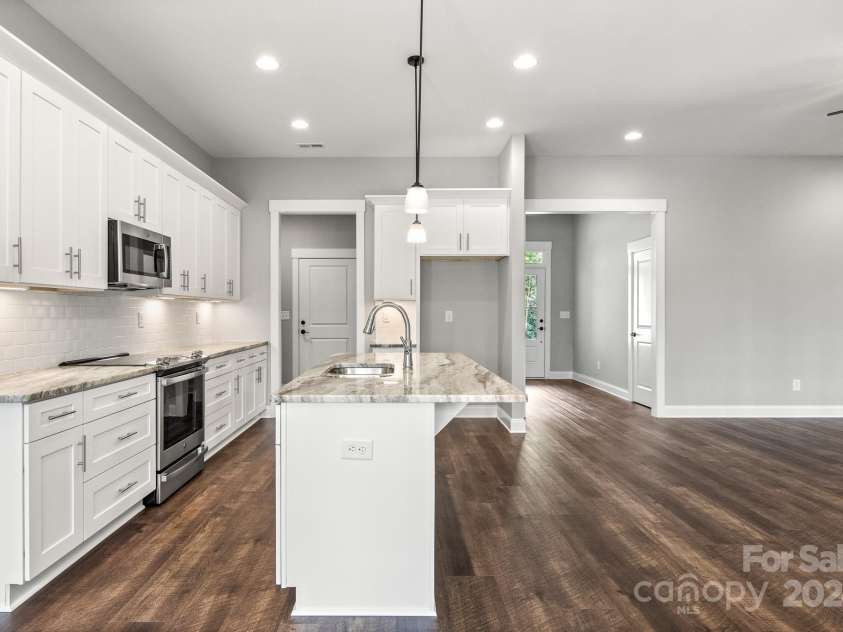 121 Arboretum Way, Shelby, NC 28152.  MLS# CAR4133112, YatesRealty ID 11777. View from dining area