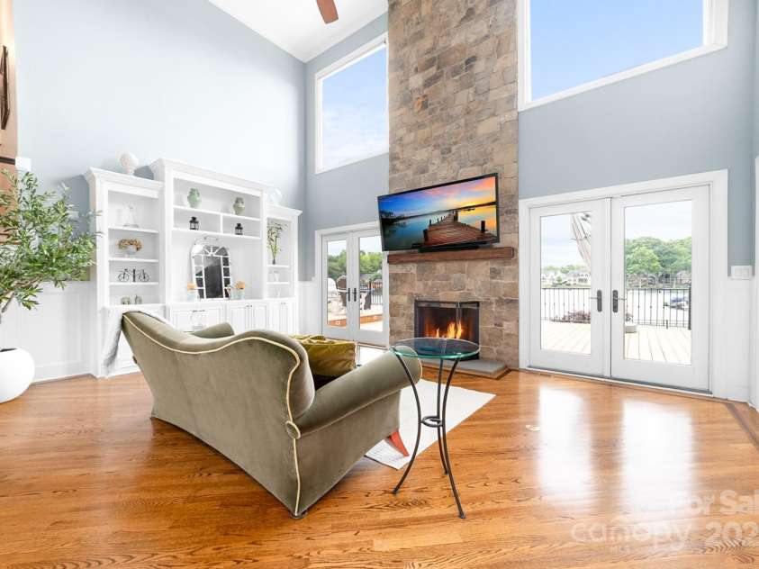 7220 Swansea Lane, Cornelius, NC 28031.  MLS# CAR4255179, YatesRealty ID 11778. 