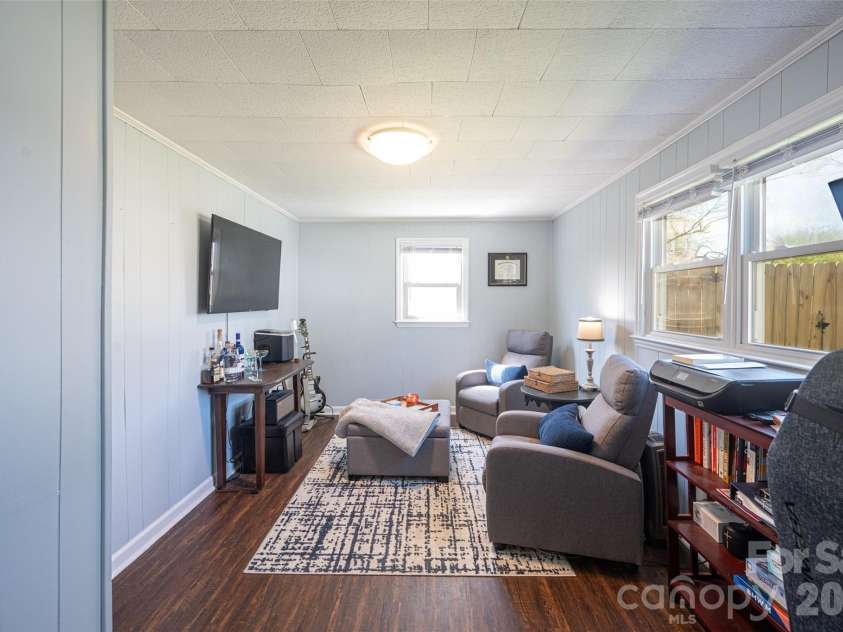 206 Bates Avenue, Cherryville, NC 28021.  MLS# CAR4358580, YatesRealty ID 11779. Flexroom from kitchen view
