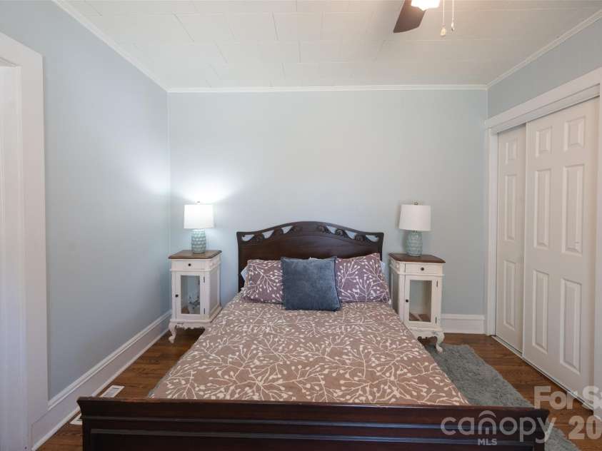 206 Bates Avenue, Cherryville, NC 28021.  MLS# CAR4358580, YatesRealty ID 11779. Front bedroom