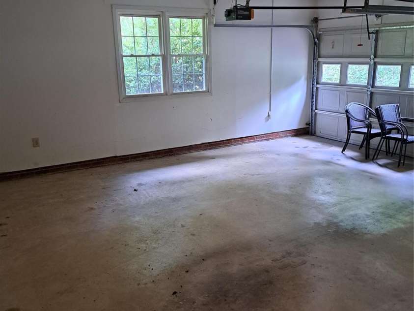 123 Softwind Lane, Concord, NC 28025.  MLS# CAR4296194, YatesRealty ID 1178. Garage