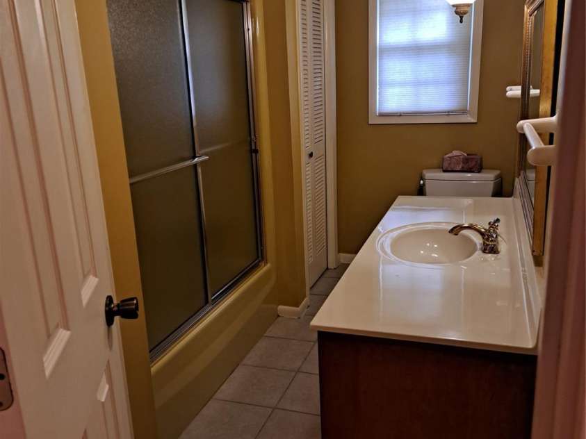 123 Softwind Lane, Concord, NC 28025.  MLS# CAR4296194, YatesRealty ID 1178. Hall bath