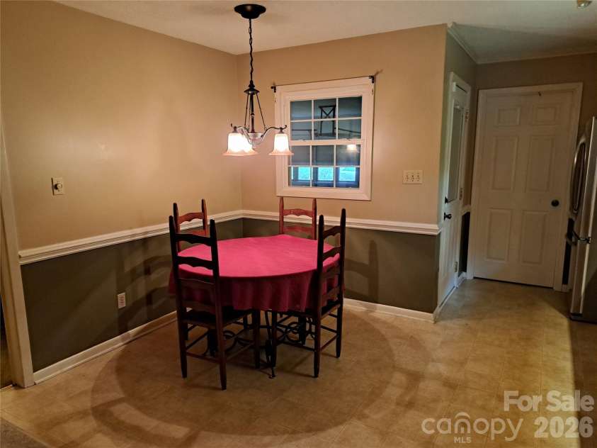 123 Softwind Lane, Concord, NC 28025.  MLS# CAR4413038, YatesRealty ID 1178. 
