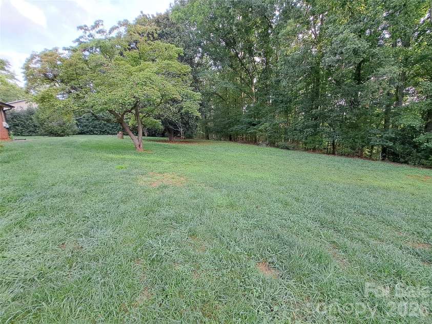 123 Softwind Lane, Concord, NC 28025.  MLS# CAR4413038, YatesRealty ID 1178. 