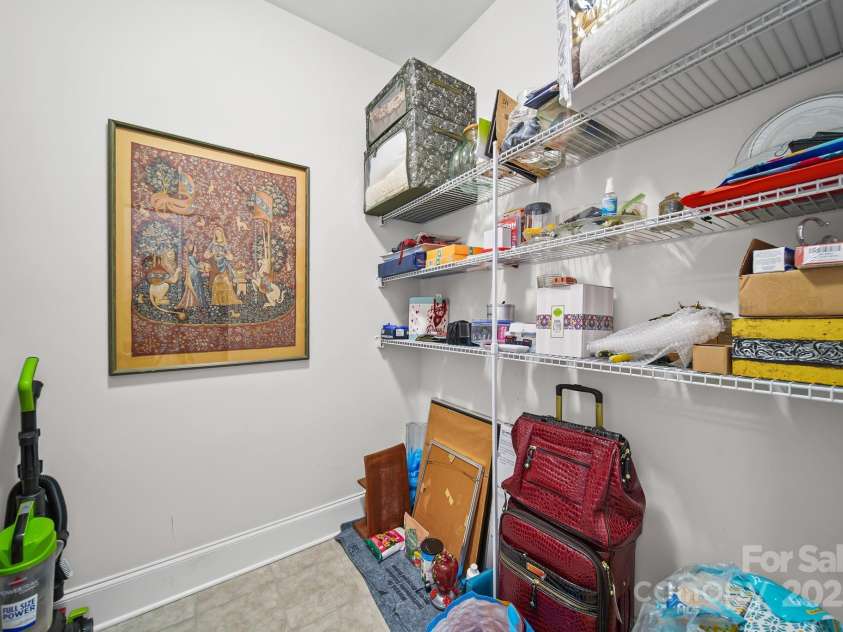 4516 Ideal Way, Harrisburg, NC 28075.  MLS# CAR4325804, YatesRealty ID 1178. Large Walk-In Pantry provides lots of Storage Area.