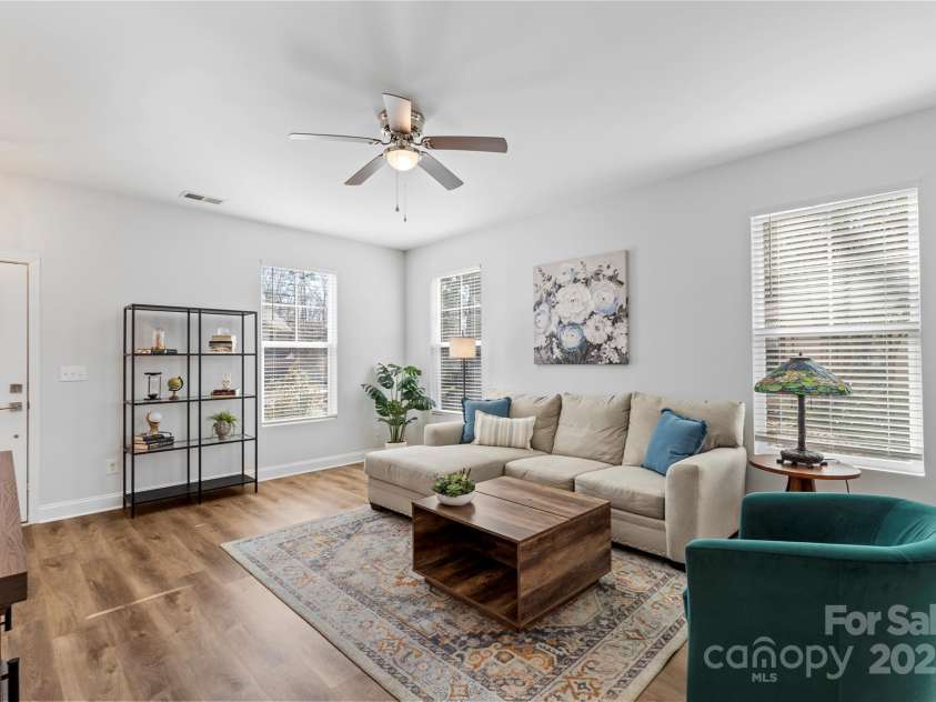 1016 Helms Road, Charlotte, NC 28214.  MLS# CAR4223893, YatesRealty ID 11780. 