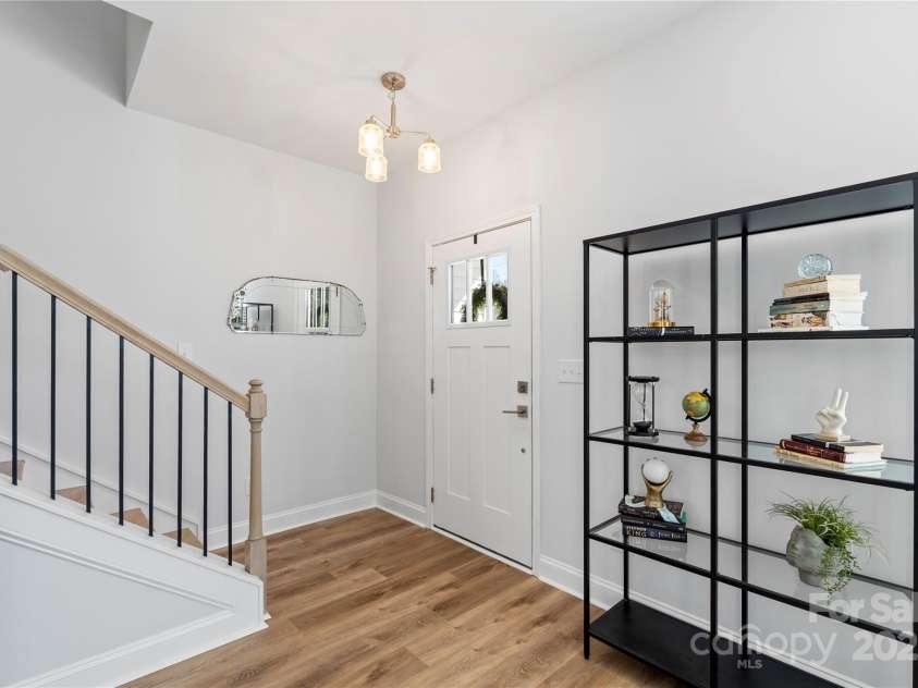 1016 Helms Road, Charlotte, NC 28214.  MLS# CAR4223893, YatesRealty ID 11780. 