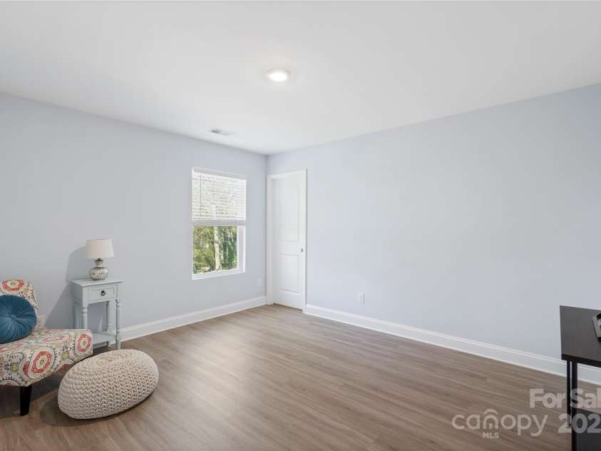 1016 Helms Road, Charlotte, NC 28214.  MLS# CAR4223893, YatesRealty ID 11780. 