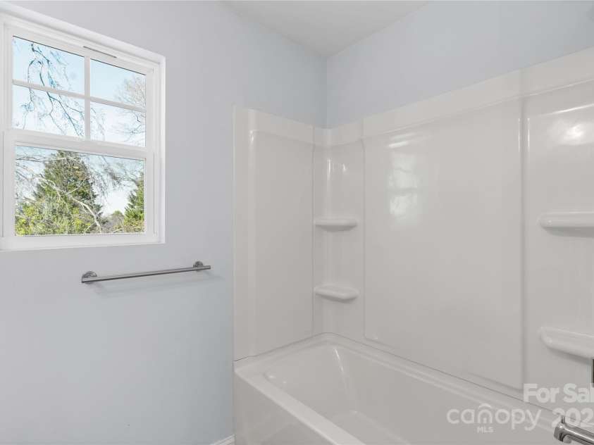 1016 Helms Road, Charlotte, NC 28214.  MLS# CAR4223893, YatesRealty ID 11780. 