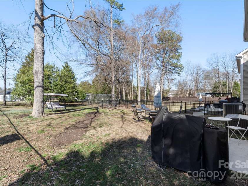 1016 Helms Road, Charlotte, NC 28214.  MLS# CAR4223893, YatesRealty ID 11780. 