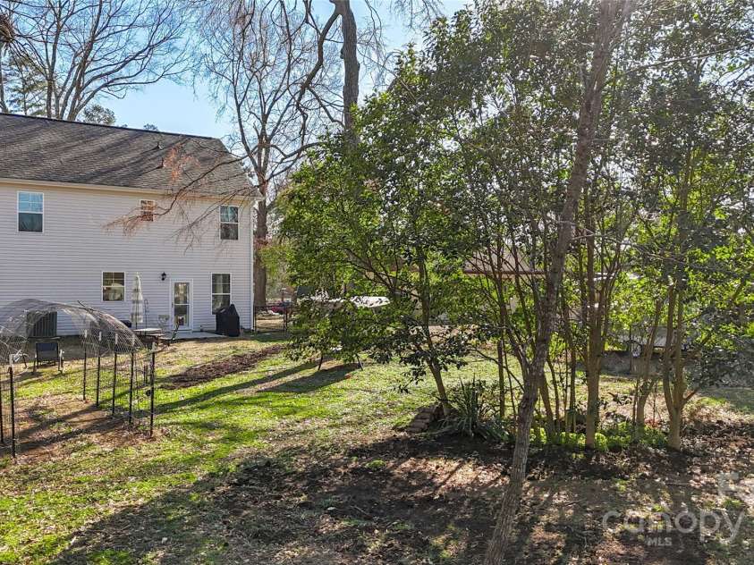 1016 Helms Road, Charlotte, NC 28214.  MLS# CAR4223893, YatesRealty ID 11780. 