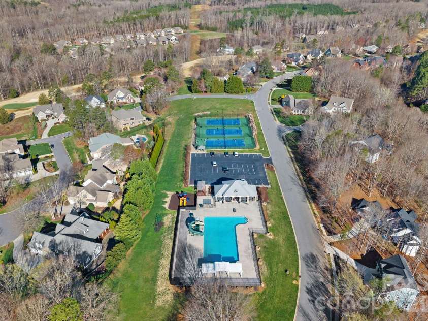 1470 Valhalla Drive, Denver, NC 28037.  MLS# CAR4344141, YatesRealty ID 11781. 