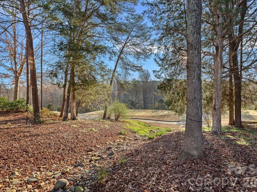 1470 Valhalla Drive, Denver, NC 28037.  MLS# CAR4344141, YatesRealty ID 11781. 