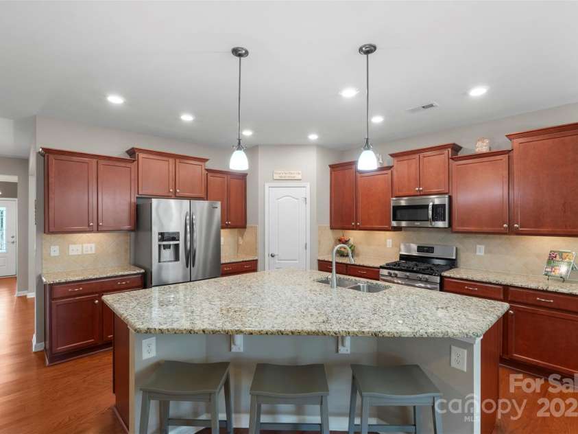 4001 Perth Road, Fort Mill, SC 29707.  MLS# CAR4231148, YatesRealty ID 11781. Large Kitchen Island