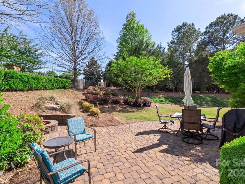 4001 Perth Road, Fort Mill, SC 29707.  MLS# CAR4231148, YatesRealty ID 11781. Lush Landscaped BackYard