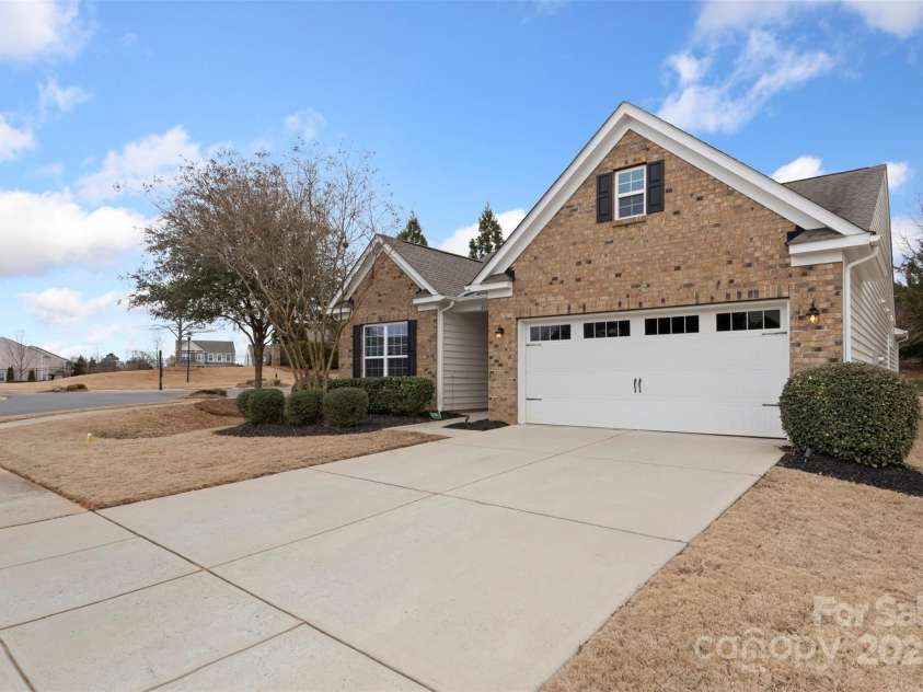 4001 Perth Road, Fort Mill, SC 29707.  MLS# CAR4231148, YatesRealty ID 11781. Yard Maintenance included