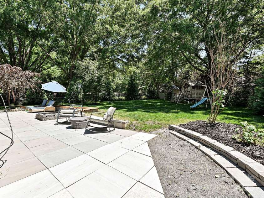 8200 Lansford Road, Charlotte, NC 28277.  MLS# CAR4250337, YatesRealty ID 11784. 