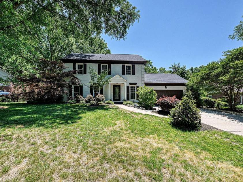 8200 Lansford Road, Charlotte, NC 28277.  MLS# CAR4250337, YatesRealty ID 11784. 