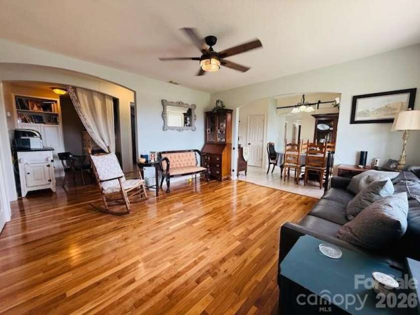 3555 Ashworth Road, Marion, NC 28752.  MLS# CAR4353776, YatesRealty ID 11785. 