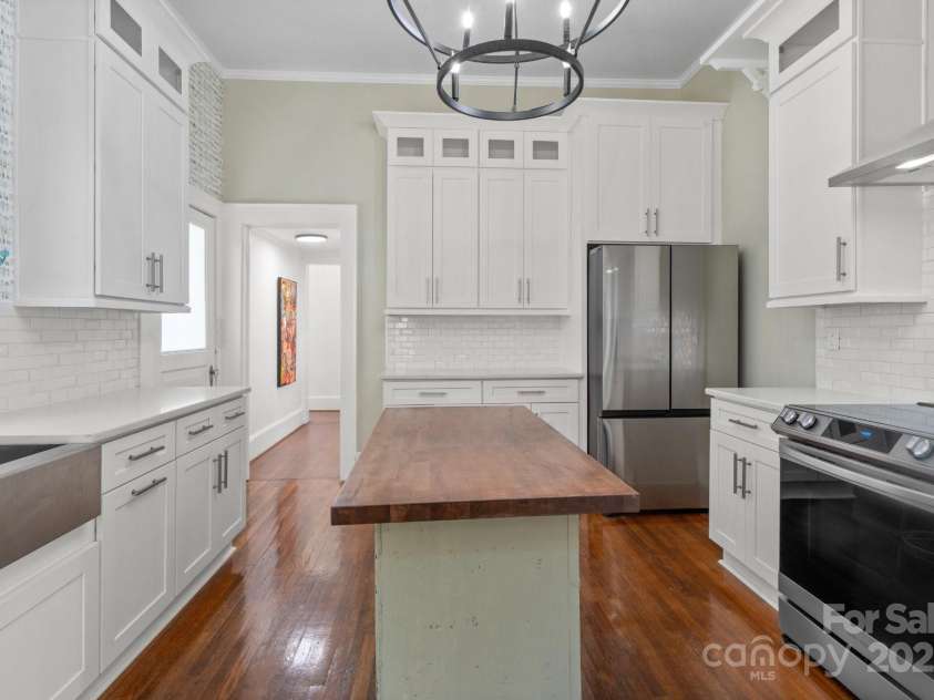 85 Grove Avenue, Concord, NC 28025.  MLS# CAR4224085, YatesRealty ID 11785. 