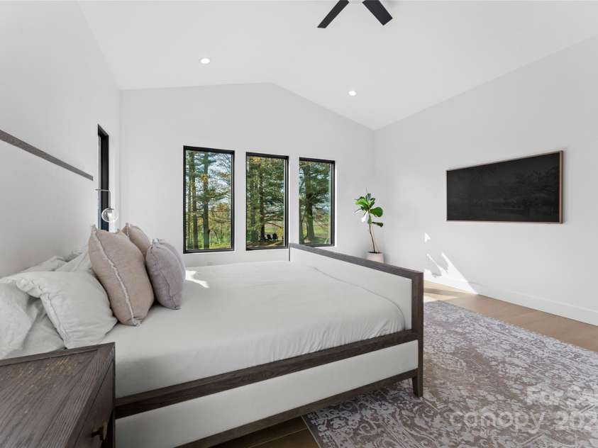 503 Nesbitt Drive, Mills River, NC 28759.  MLS# CAR4247287, YatesRealty ID 11786. 