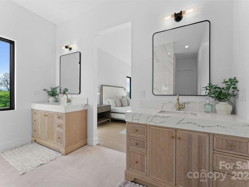 503 Nesbitt Drive, Mills River, NC 28759.  MLS# CAR4247287, YatesRealty ID 11786. 