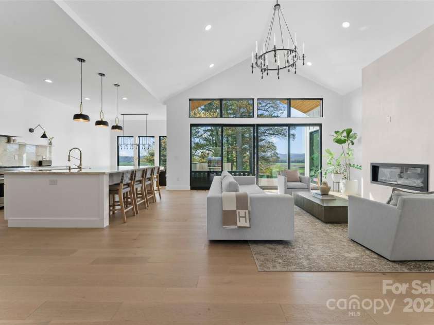 503 Nesbitt Drive, Mills River, NC 28759.  MLS# CAR4247287, YatesRealty ID 11786. 