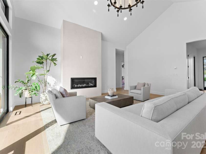 503 Nesbitt Drive, Mills River, NC 28759.  MLS# CAR4247287, YatesRealty ID 11786. 