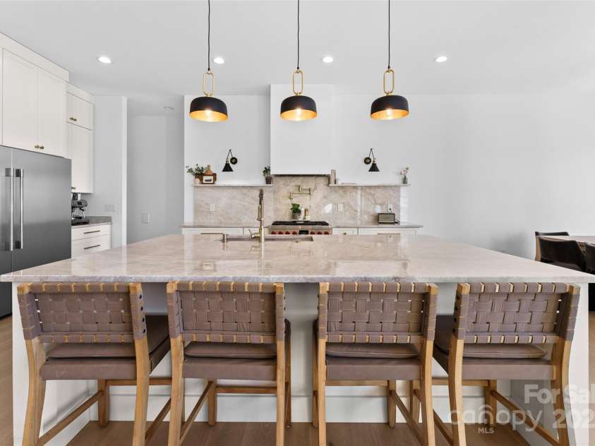 503 Nesbitt Drive, Mills River, NC 28759.  MLS# CAR4247287, YatesRealty ID 11786. 