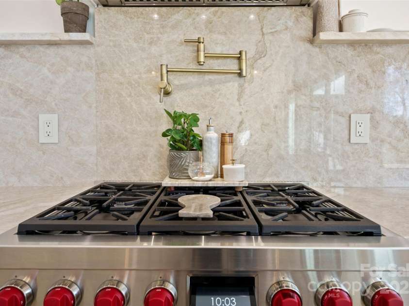 503 Nesbitt Drive, Mills River, NC 28759.  MLS# CAR4247287, YatesRealty ID 11786. 