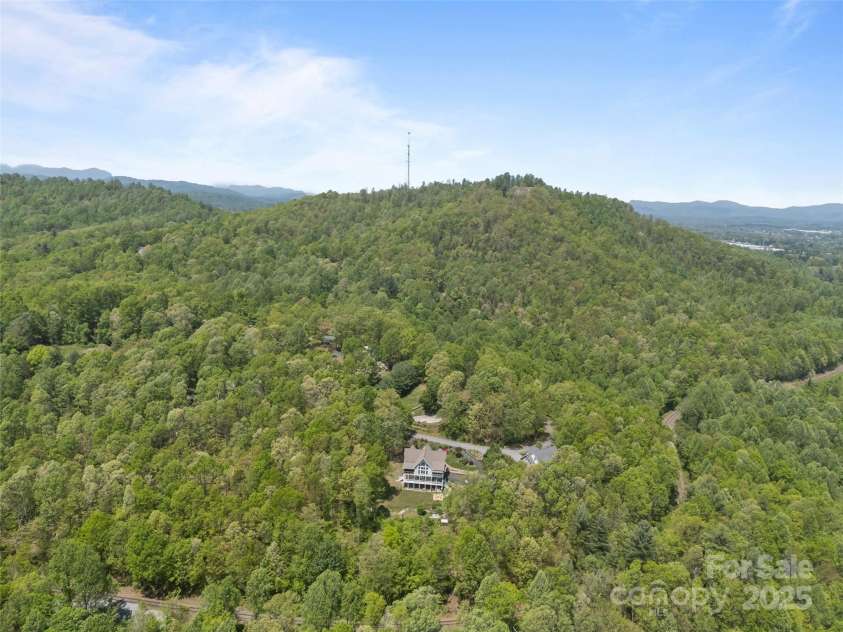 410 Lamp Post Drive, Zirconia, NC 28790.  MLS# CAR4253255, YatesRealty ID 11787. 