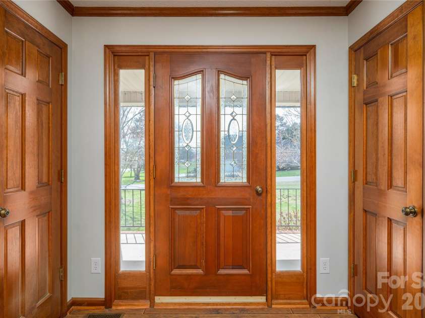 2515 Myra Lane, Lincolnton, NC 28092.  MLS# CAR4357000, YatesRealty ID 11788. 
