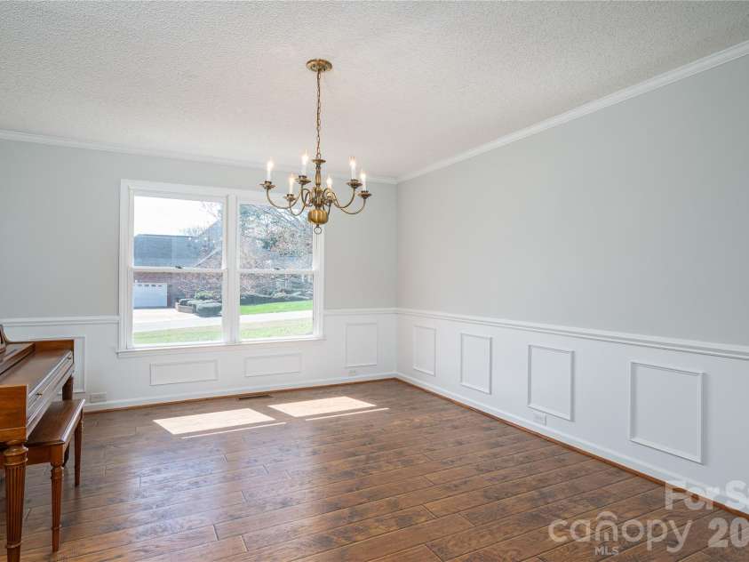 2515 Myra Lane, Lincolnton, NC 28092.  MLS# CAR4357000, YatesRealty ID 11788. 