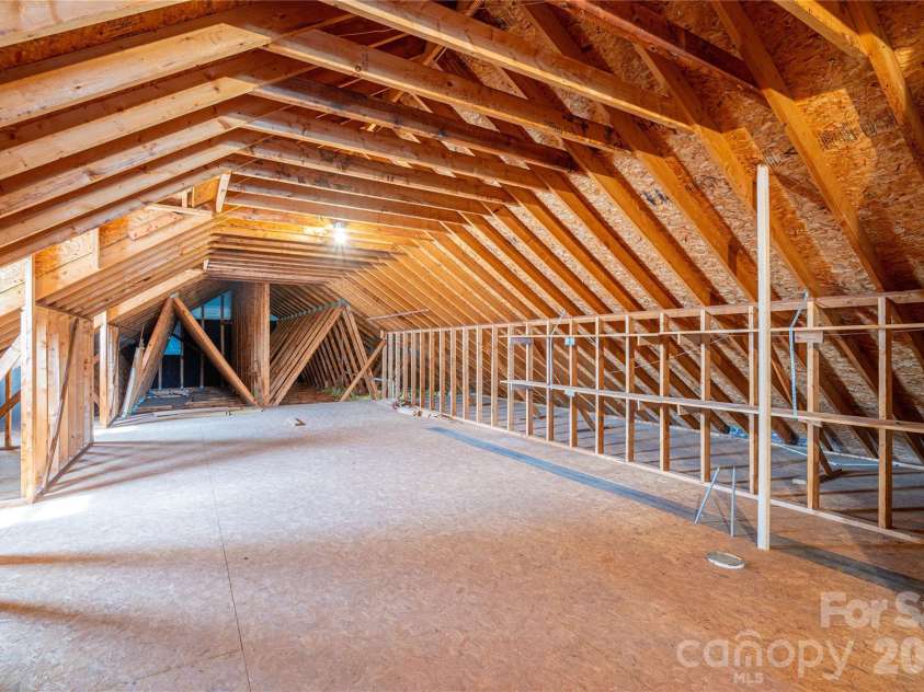 2515 Myra Lane, Lincolnton, NC 28092.  MLS# CAR4357000, YatesRealty ID 11788. 