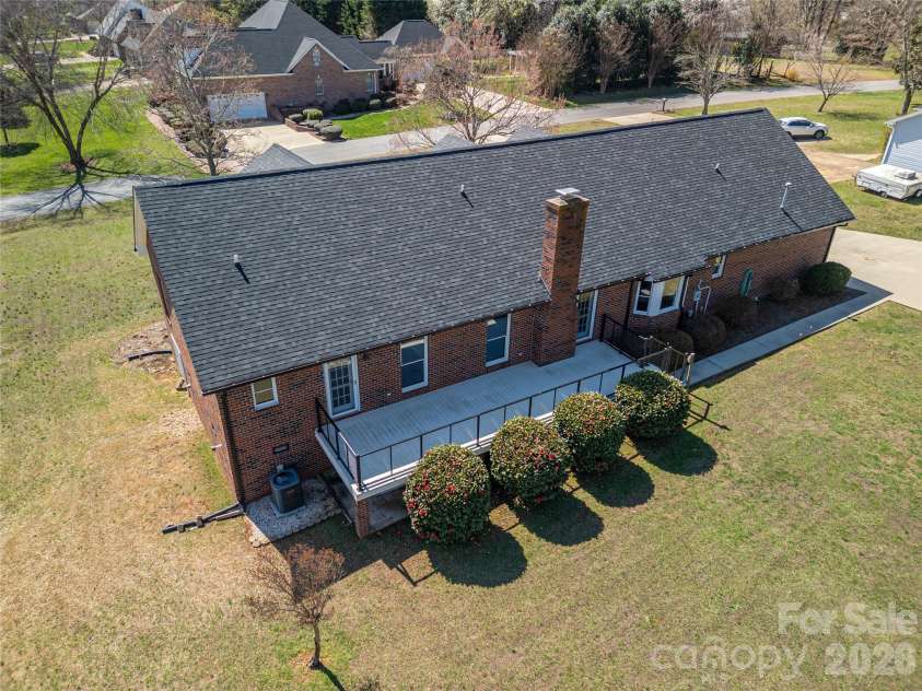 2515 Myra Lane, Lincolnton, NC 28092.  MLS# CAR4357000, YatesRealty ID 11788. 