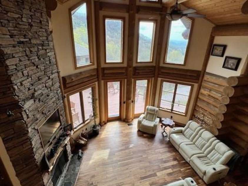 51 Airport Road, Mars Hill, NC 28754.  MLS# CAR4241887, YatesRealty ID 11789. 2-Story Great Room