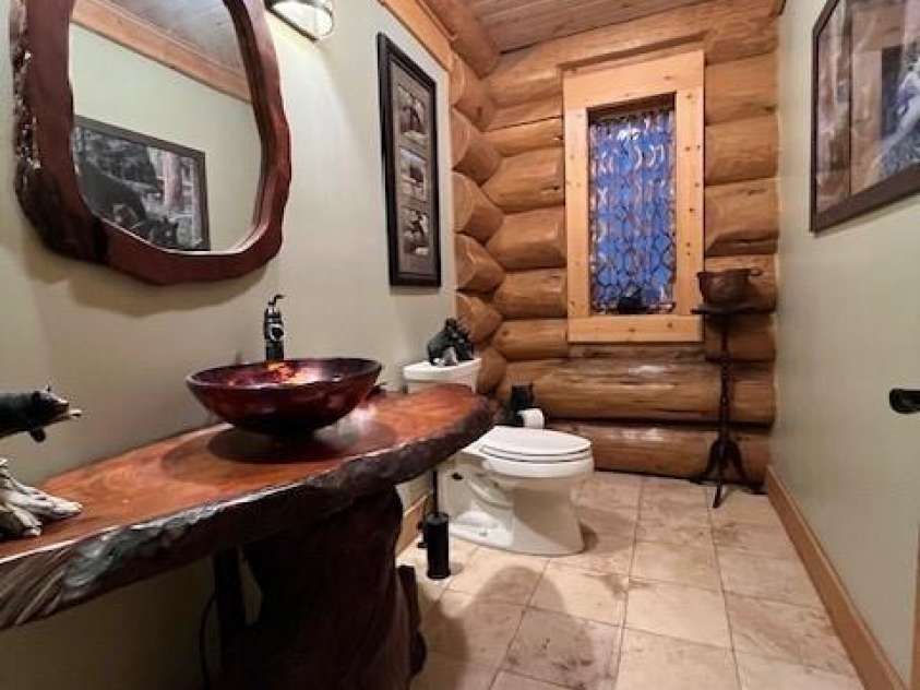 51 Airport Road, Mars Hill, NC 28754.  MLS# CAR4241887, YatesRealty ID 11789. Powder room - main floor