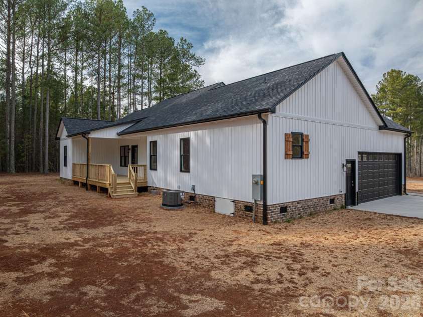 7279 Blue Jay Lane, Vale, NC 28168.  MLS# CAR4333732, YatesRealty ID 11789. 
