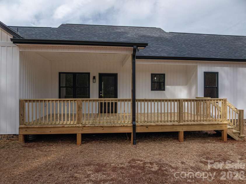 7279 Blue Jay Lane, Vale, NC 28168.  MLS# CAR4333732, YatesRealty ID 11789. 