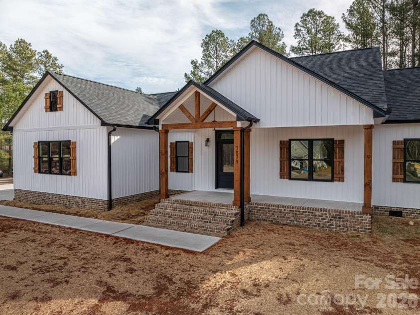 7279 Blue Jay Lane, Vale, NC 28168.  MLS# CAR4333732, YatesRealty ID 11789. 