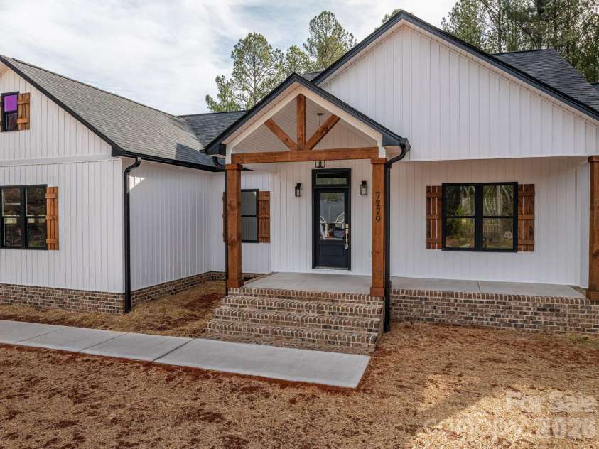 7279 Blue Jay Lane, Vale, NC 28168.  MLS# CAR4333732, YatesRealty ID 11789. 