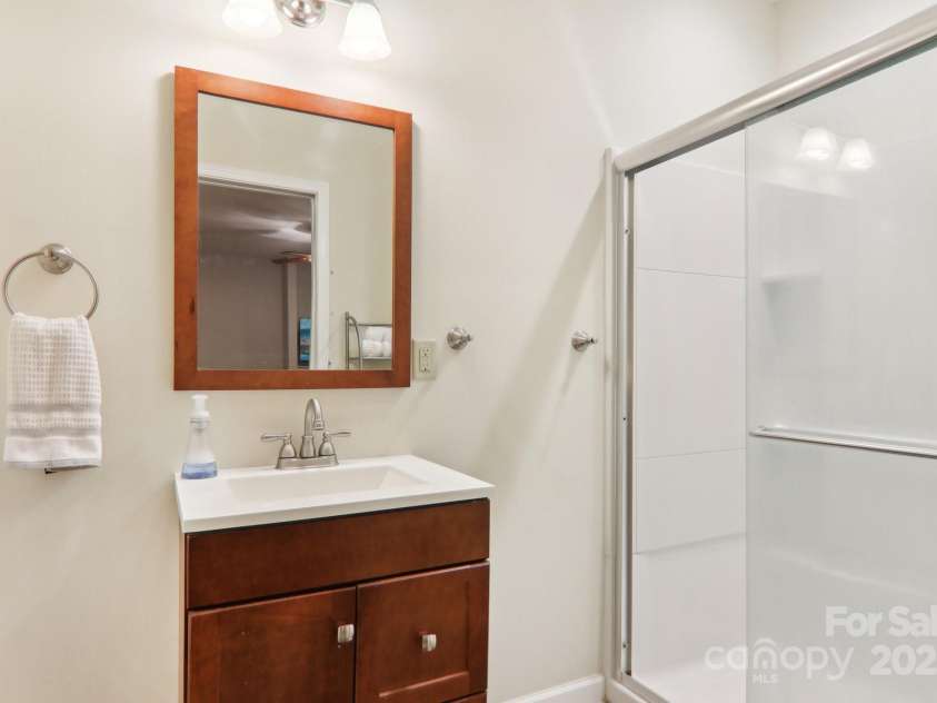 33 Warlick Road, Mills River, NC 28759.  MLS# CAR4154245, YatesRealty ID 1179. 