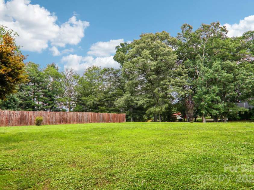 33 Warlick Road, Mills River, NC 28759.  MLS# CAR4154245, YatesRealty ID 1179. 