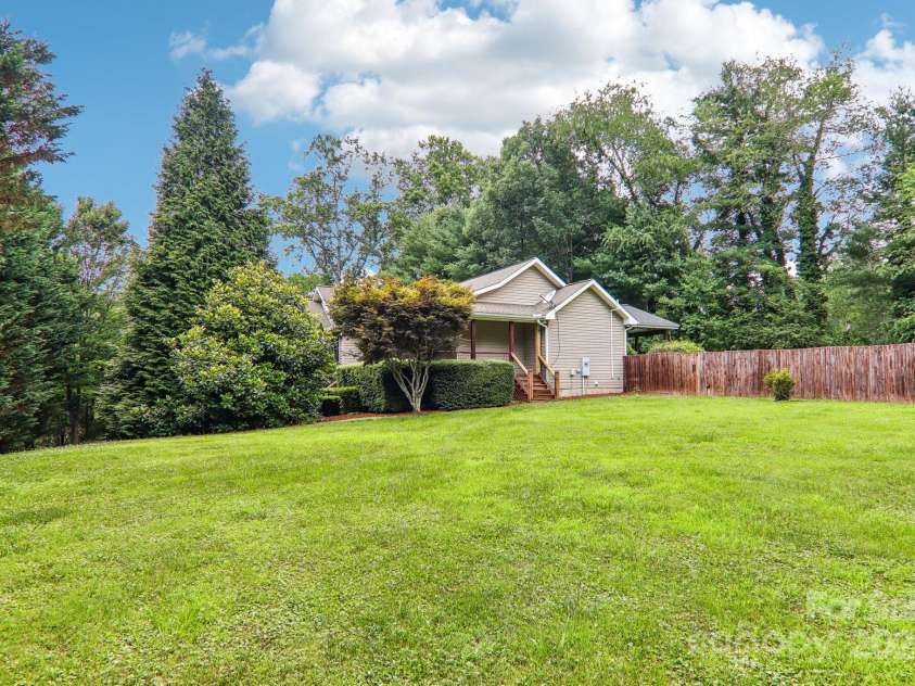 33 Warlick Road, Mills River, NC 28759.  MLS# CAR4154245, YatesRealty ID 1179. 