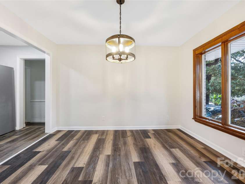 203 Ewing Drive, Belmont, NC 28012.  MLS# CAR4393332, YatesRealty ID 11790. 