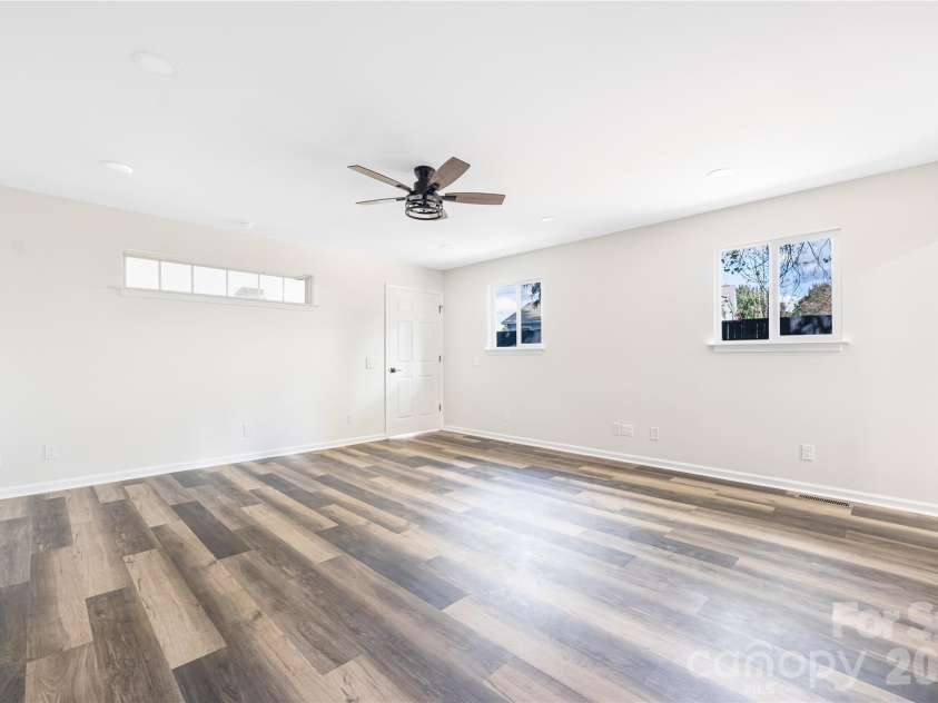 203 Ewing Drive, Belmont, NC 28012.  MLS# CAR4393332, YatesRealty ID 11790. 