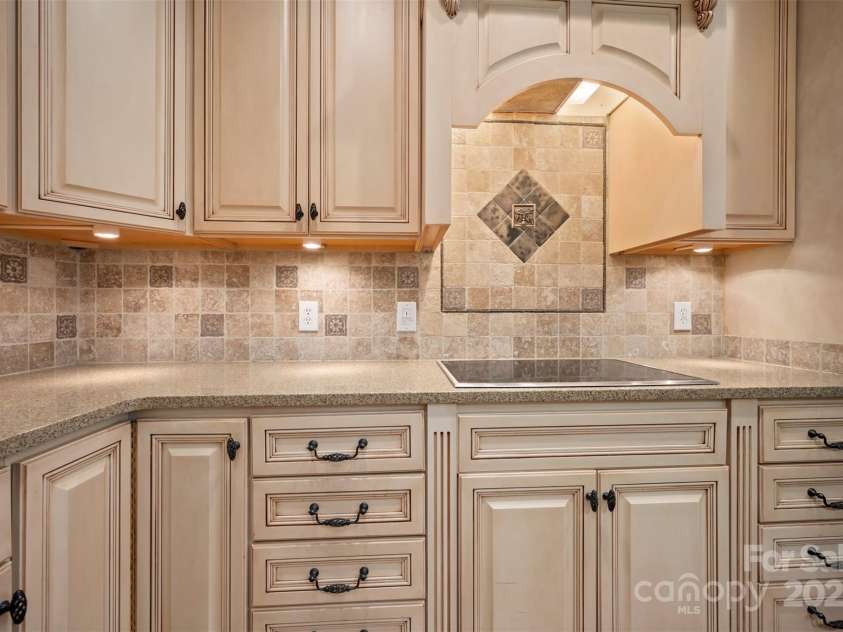 2248 Bostic Sunshine Highway, Bostic, NC 28018.  MLS# CAR4254419, YatesRealty ID 11790. Kitchen