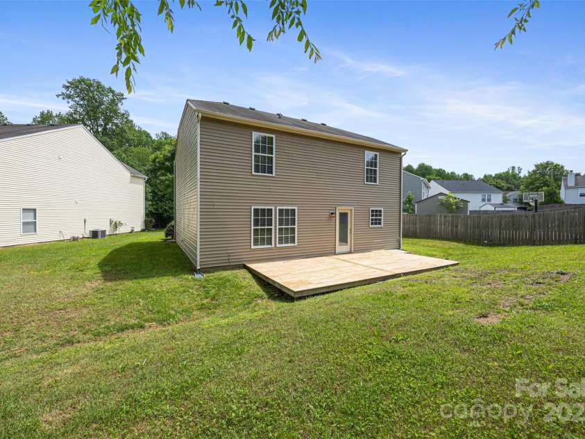 4219 Shasta Circle, Clover, SC 29710.  MLS# CAR4245244, YatesRealty ID 11791. 